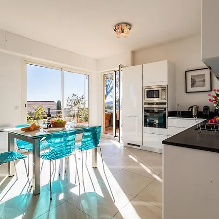 Apartment Henrietta Ap4070 - Avenue Soleil D'or -